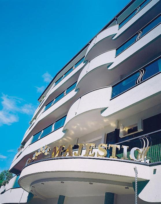 Hotel Majestic Gabicce Mare Exterior photo